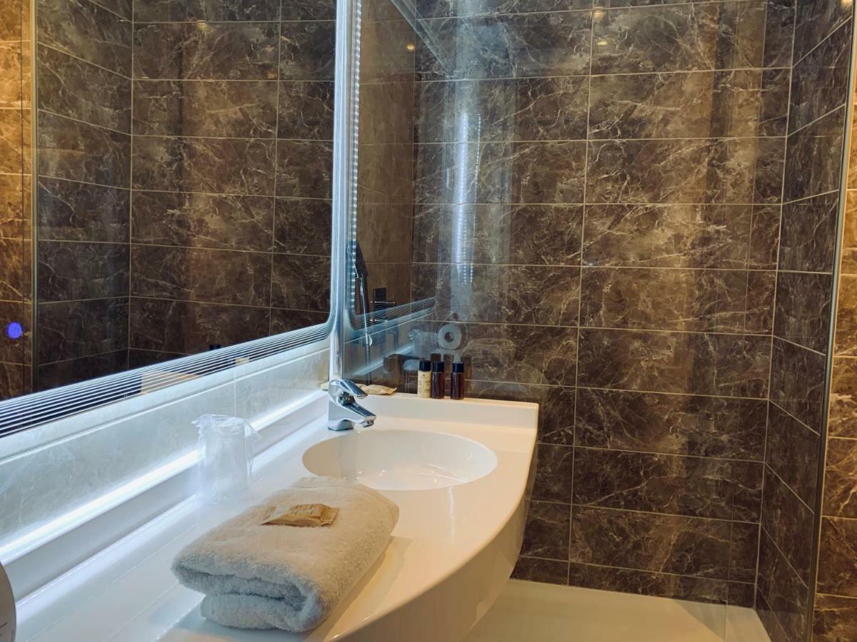 Hotel Berneron Vallon-Pont-d'Arc Ngoại thất bức ảnh